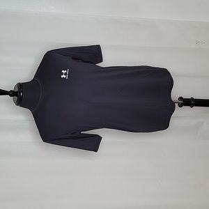 Under Armour short sleeve tee Lg